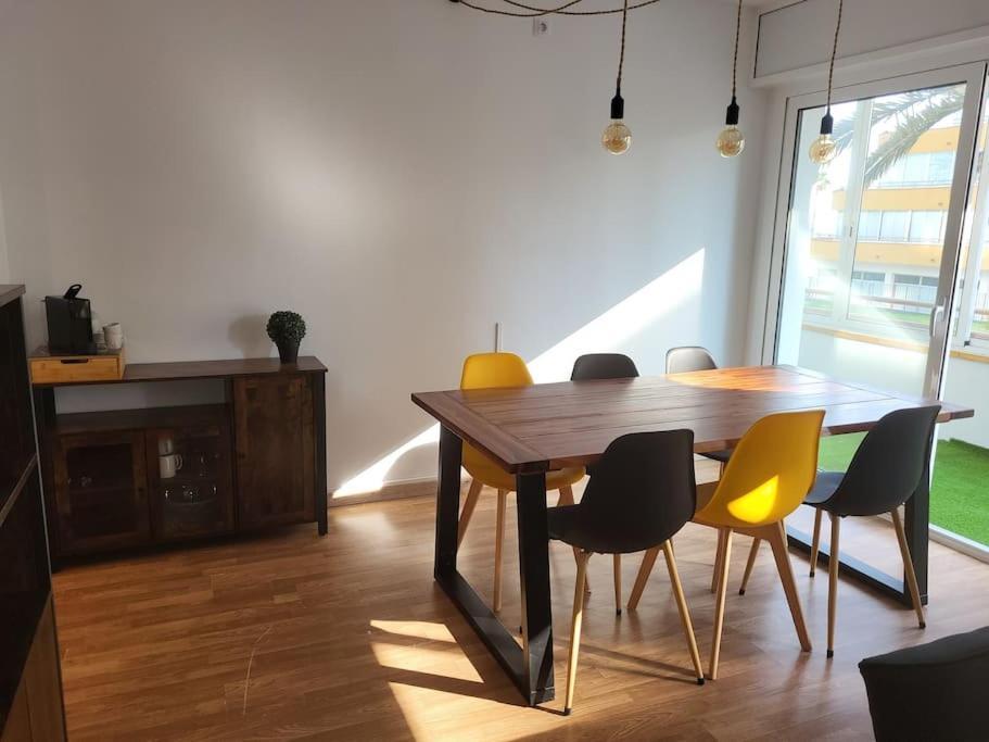 Superbe Apartement En Residence Avec Piscine Rosas Exteriör bild