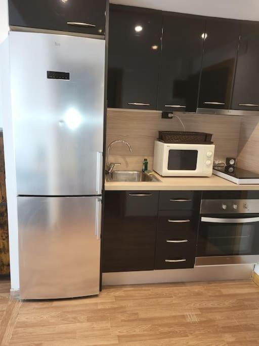 Superbe Apartement En Residence Avec Piscine Rosas Exteriör bild